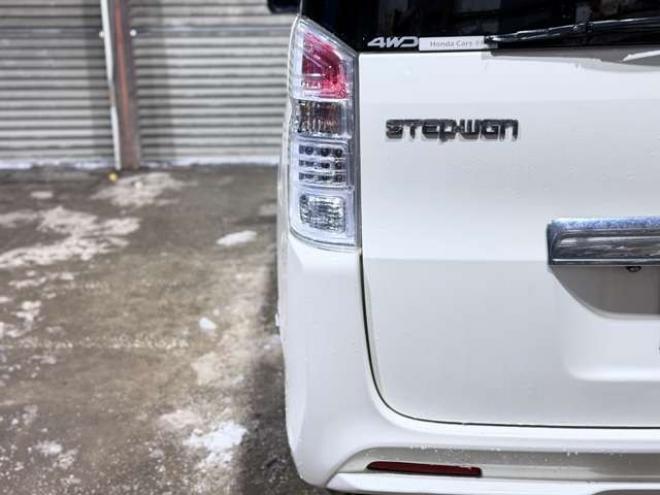 ステップワゴン2.0 スパーダ Z クールスピリット 4WD　防錆塗装4WDTVナビBカメETCエンスタ 2000