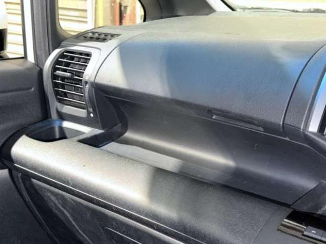 ステップワゴン2.0 スパーダ Z クールスピリット 4WD　防錆塗装4WDTVナビBカメETCエンスタ 2000