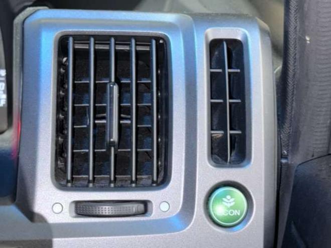 ステップワゴン2.0 スパーダ Z クールスピリット 4WD　防錆塗装4WDTVナビBカメETCエンスタ 2000