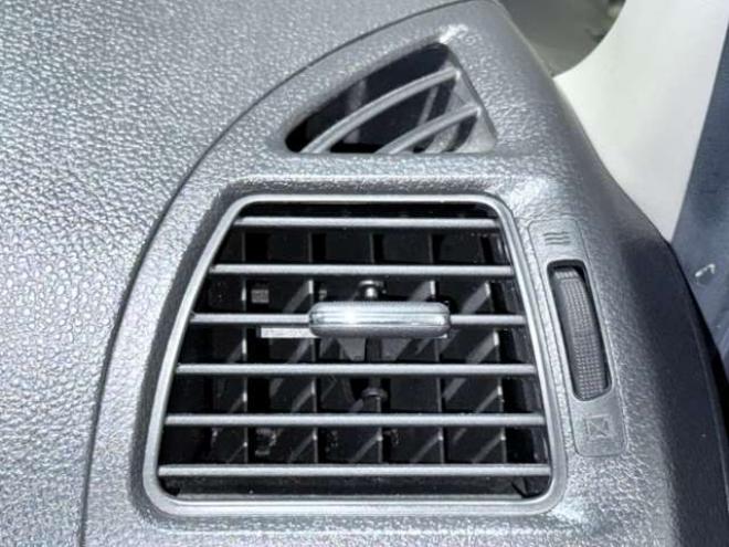 セレナ2.0 20X 4WD　下廻防錆TVナビETCエンスタ 2000