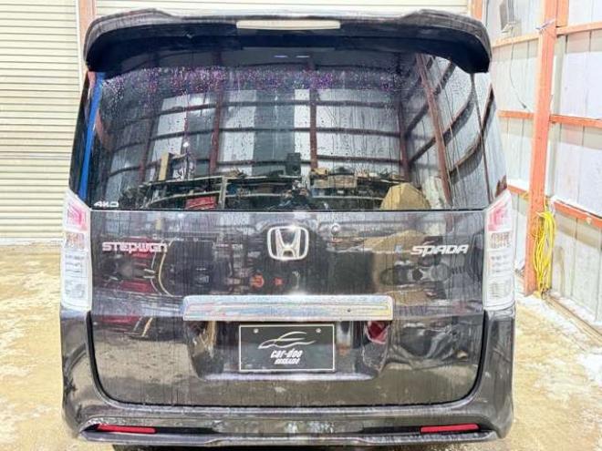 ステップワゴン2.0 スパーダ Z 4WD　防錆塗装4WDTVナビBカメETC後席モニタ 2000