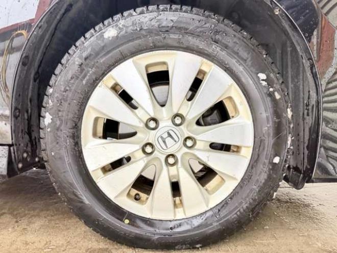 ステップワゴン2.0 スパーダ Z 4WD　防錆塗装4WDTVナビBカメETC後席モニタ 2000