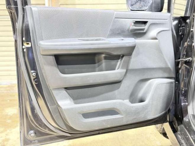 ステップワゴン2.0 スパーダ Z 4WD　防錆塗装4WDTVナビBカメETC後席モニタ 2000