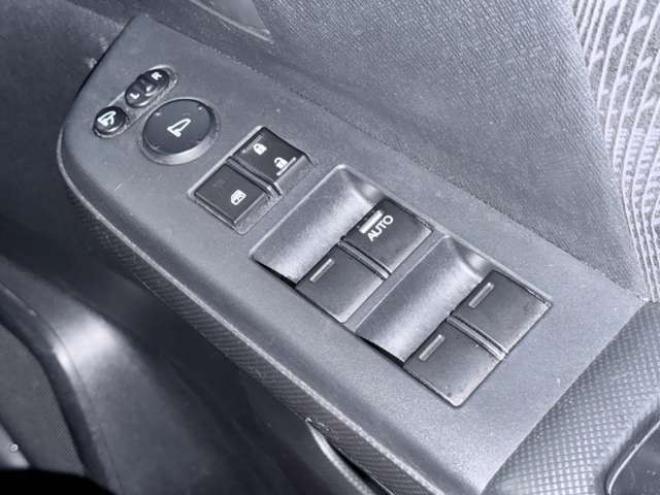 ステップワゴン2.0 スパーダ Z 4WD　防錆塗装4WDTVナビBカメETC後席モニタ 2000