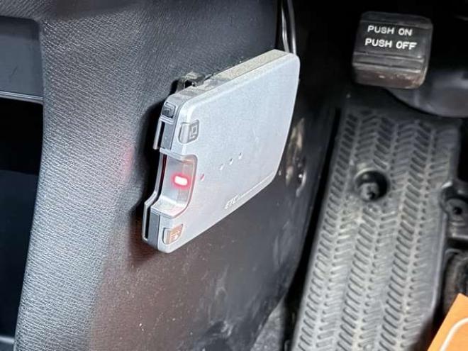 ステップワゴン2.0 スパーダ Z 4WD　防錆塗装4WDTVナビBカメETC後席モニタ 2000