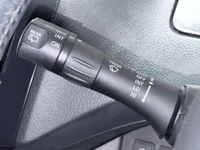 セレナ2.0 ハイウェイスター S-HYBRID　防錆塗装TVナビBカメ後席モニタETC 2WD 2000