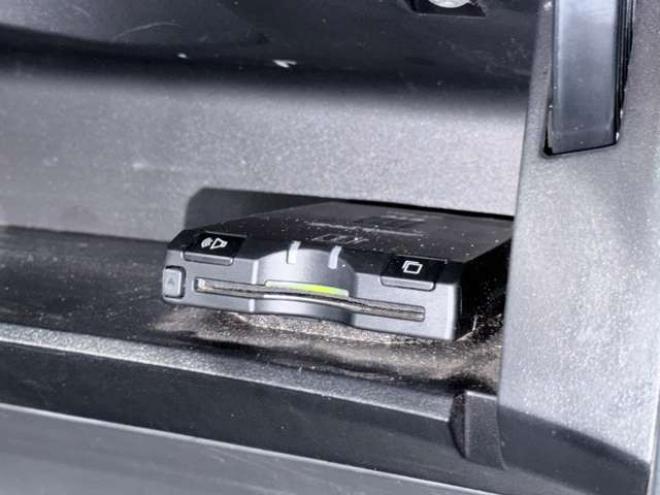 セレナ2.0 ハイウェイスター S-HYBRID　防錆塗装TVナビBカメ後席モニタETC 2WD 2000