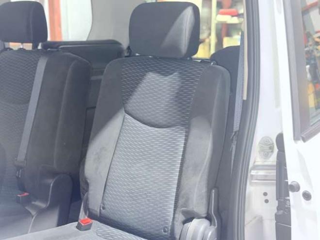 セレナ2.0 20S 4WD　下廻防錆キーレスCD 2000