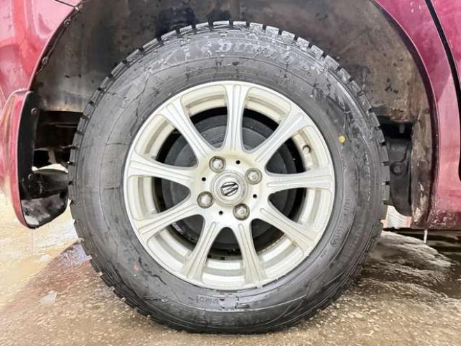 フリード1.5 G Lパッケージ 4WD　防錆塗装4WDキーレスTVエンスタ夏冬タイヤ 1500