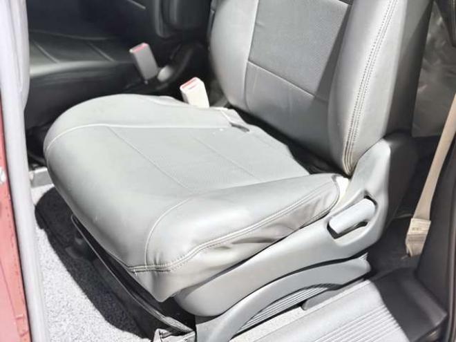 フリード1.5 G Lパッケージ 4WD　防錆塗装4WDキーレスTVエンスタ夏冬タイヤ 1500