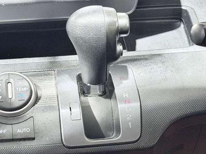 フリード1.5 G Lパッケージ 4WD　防錆塗装4WDキーレスTVエンスタ夏冬タイヤ 1500