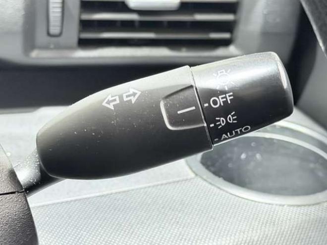 フリード1.5 G Lパッケージ 4WD　防錆塗装4WDキーレスTVエンスタ夏冬タイヤ 1500