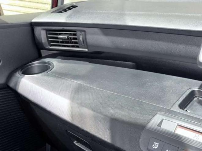 フリード1.5 G Lパッケージ 4WD　防錆塗装4WDキーレスTVエンスタ夏冬タイヤ 1500