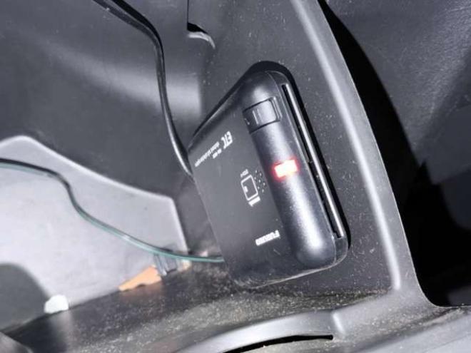 フリード1.5 G Lパッケージ 4WD　防錆塗装4WDキーレスTVエンスタ夏冬タイヤ 1500