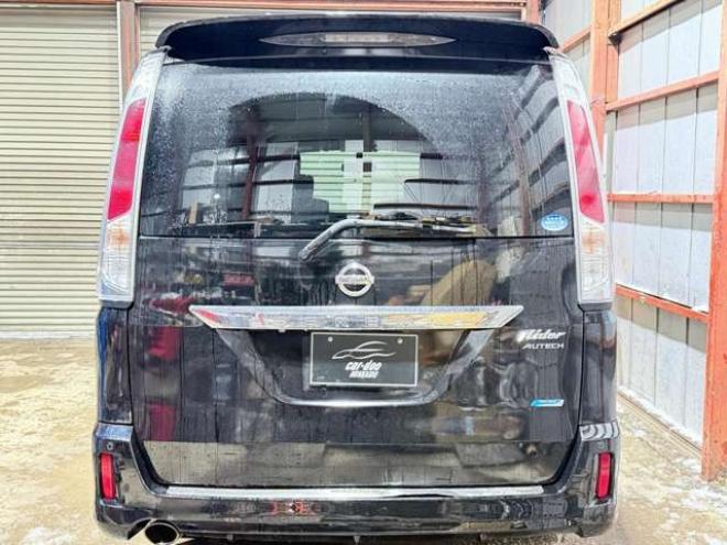 セレナ2.0 ライダー 4WD　防錆塗装4WDTVナビBカメETC後席モニタ 2000