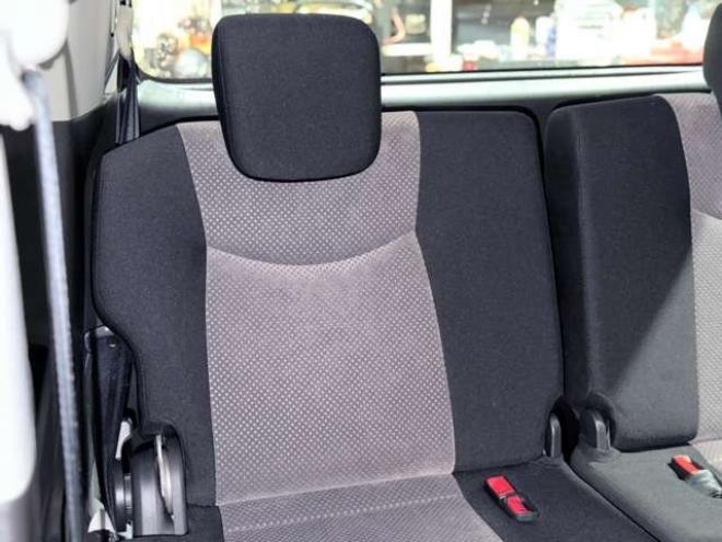 セレナ2.0 ライダー 4WD　防錆塗装4WDTVナビBカメETC後席モニタ 2000