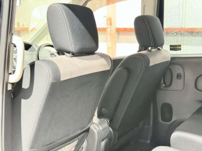 セレナ2.0 ライダー 4WD　防錆塗装4WDTVナビBカメETC後席モニタ 2000