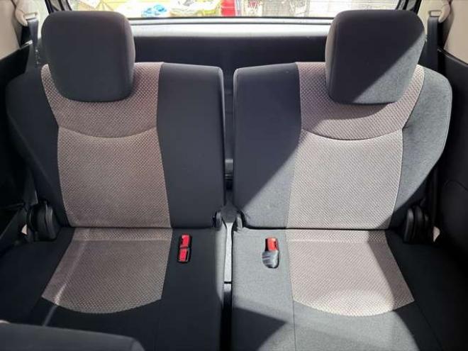 セレナ2.0 ライダー 4WD　防錆塗装4WDTVナビBカメETC後席モニタ 2000