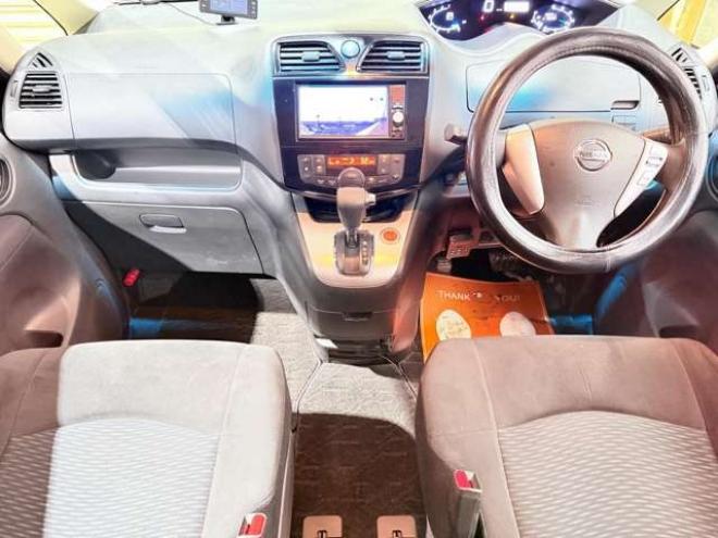 セレナ2.0 20X 4WD　防錆塗装4WDTVナビBカメETC 2000