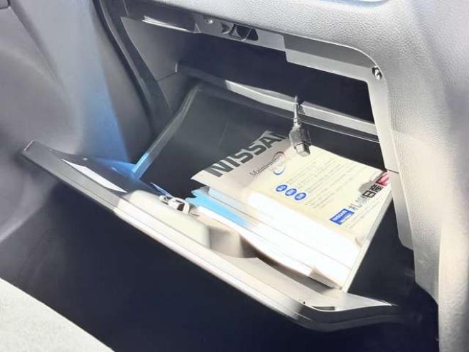 セレナ2.0 20X 4WD　防錆塗装4WDTVナビBカメETC 2000