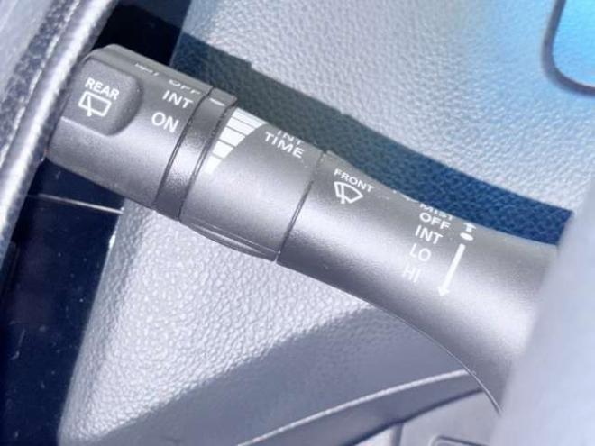 セレナ2.0 20X 4WD　防錆塗装4WDTVナビBカメETC 2000