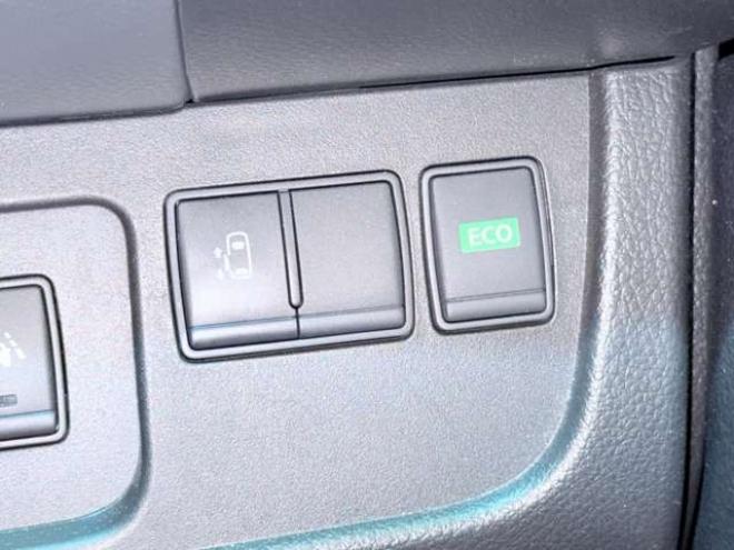 セレナ2.0 20X 4WD　防錆塗装4WDTVナビBカメETC 2000