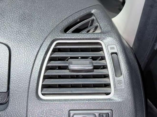 セレナ2.0 ハイウェイスター 4WD　防錆塗装4WDTVナビBカメ 2000