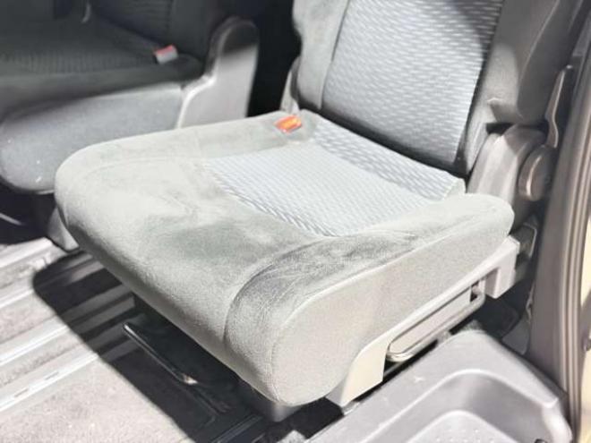 セレナ2.0 20X 4WD　防錆塗装4WDTVナビBカメドラレコ後席モニタ 2000