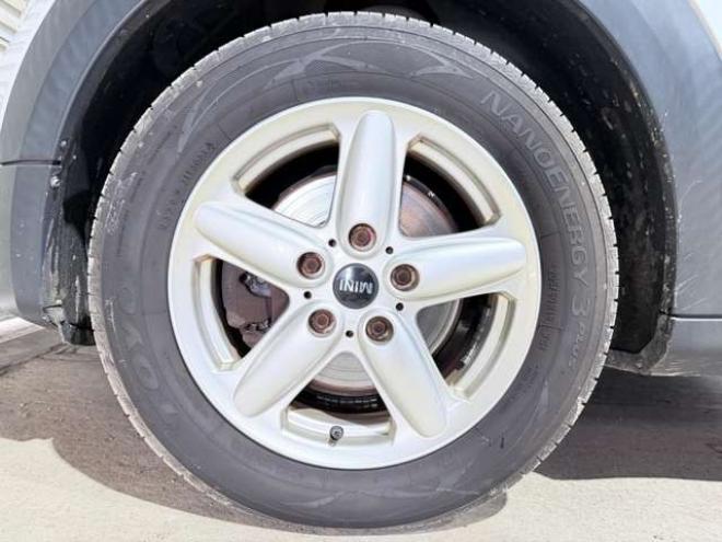 ミニクロスオーバー クーパー オール4　防錆塗装TVナビETC夏冬タイヤ 正規輸入車 4WD 1600