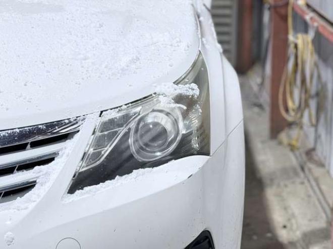 アベンシスワゴン2.0 Xi　防錆塗装TVナビエンスタ夏冬タイヤETCドラレコ 2WD 2000