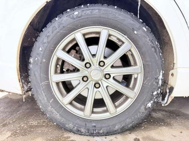 アベンシスワゴン2.0 Xi　防錆塗装TVナビエンスタ夏冬タイヤETCドラレコ 2WD 2000