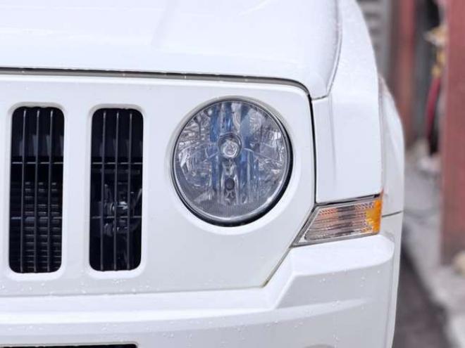 クライスラー・ジープパトリオット リミテッド 4WD　下廻防錆ETC 正規輸入車 2400