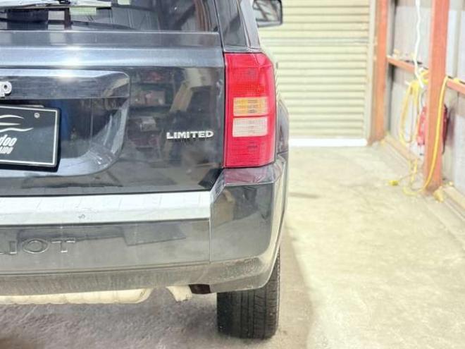 クライスラー・ジープパトリオット リミテッド 4WD　下廻防錆 正規輸入車 2400