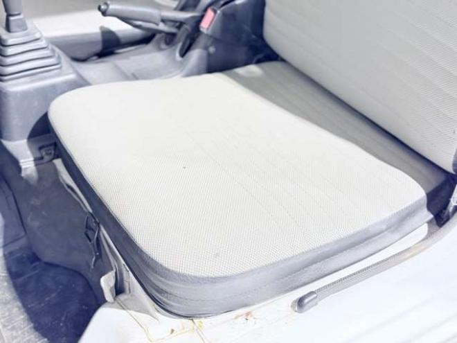 キャリーKU 3方開 4WD　防錆塗装4WD 660