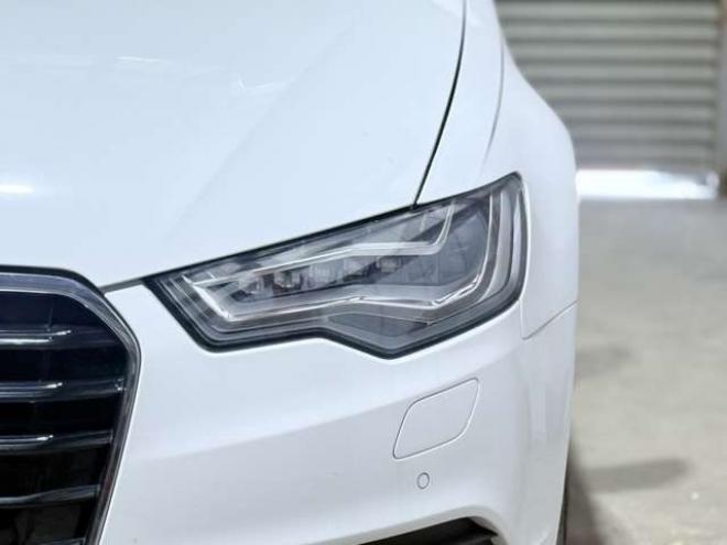 アウディA6アバント 2.8 FSI クワトロ 4WD　下廻防錆TVナビBカメETC 正規輸入車 2800