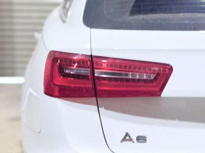 アウディA6アバント 2.8 FSI クワトロ 4WD　下廻防錆TVナビBカメETC 正規輸入車 2800