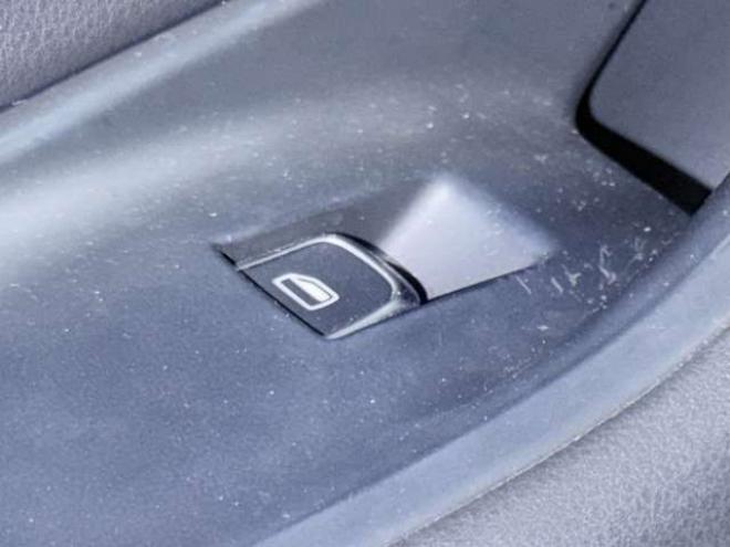 アウディA6アバント 2.8 FSI クワトロ 4WD　下廻防錆TVナビBカメETC 正規輸入車 2800