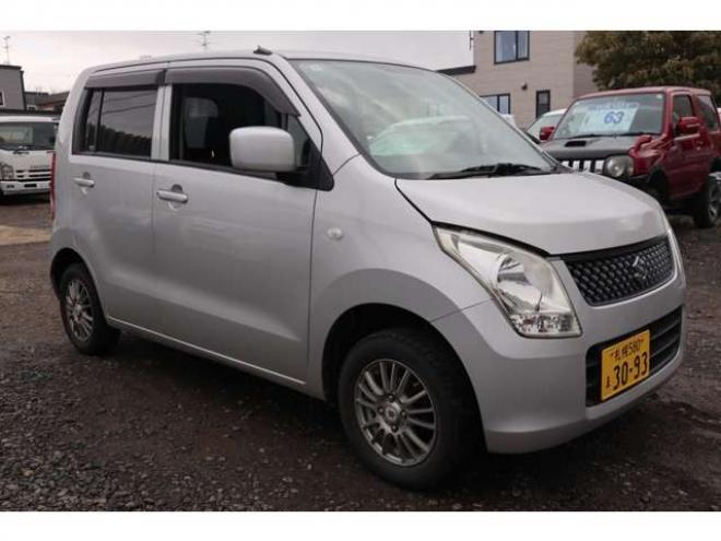 ワゴンRFX 4WD　5速マニュアル・4WD・R9/3月・キーレス・Tチェーン式・6.9万キロ 660