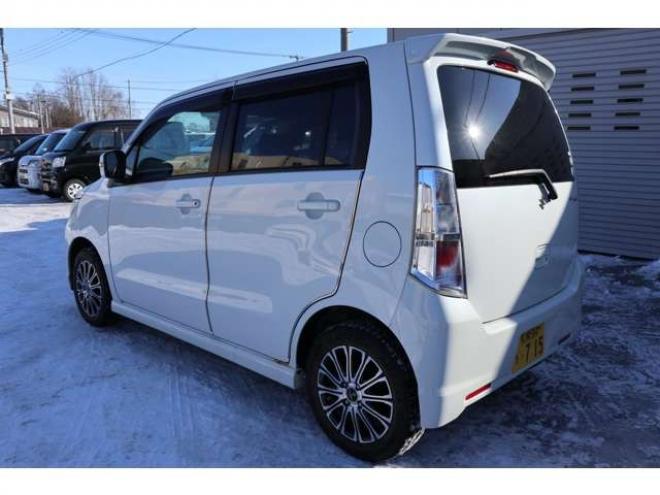 ワゴンRスティングレー T 4WD　スマートキー・走行すくない5.7万キロ・修復なし・ターボ 660