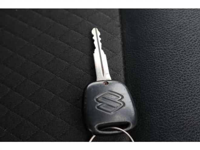 ジムニーランドベンチャー 4WD　R9/2月・ターボ・タイミングチェーン式 660