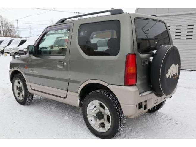 ジムニーランドベンチャー 4WD　R9/2月・ターボ・タイミングチェーン式 660