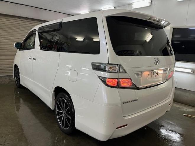 ヴェルファイア本州仕入　禁煙車　両側パワースライドドア　社外１８インチブラポリＡＷ　社外１７ＡＷ＋スタッドレスタイヤ付　ＫＥＮＷＯＯＤナビ　フルセグ地デジ　ＤＶＤ再生　Ｂｌｕｅｔｏｏｔｈオーディオ　バックカメラ 4WD 2400 5Dr