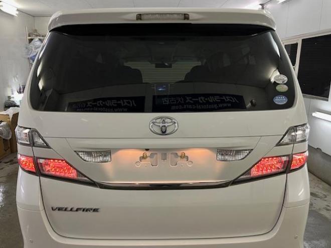 ヴェルファイア本州仕入　禁煙車　両側パワースライドドア　社外１８インチブラポリＡＷ　社外１７ＡＷ＋スタッドレスタイヤ付　ＫＥＮＷＯＯＤナビ　フルセグ地デジ　ＤＶＤ再生　Ｂｌｕｅｔｏｏｔｈオーディオ　バックカメラ 4WD 2400 5Dr