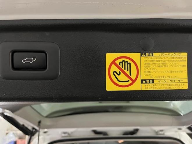 ヴェルファイア本州仕入　禁煙車　両側パワースライドドア　社外１８インチブラポリＡＷ　社外１７ＡＷ＋スタッドレスタイヤ付　ＫＥＮＷＯＯＤナビ　フルセグ地デジ　ＤＶＤ再生　Ｂｌｕｅｔｏｏｔｈオーディオ　バックカメラ 4WD 2400 5Dr