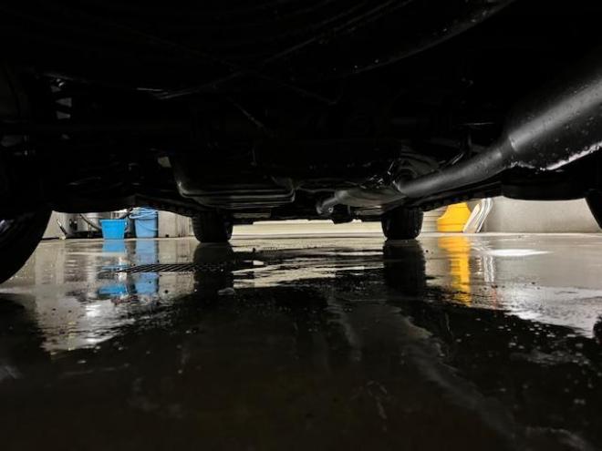 ヴェルファイア本州仕入　禁煙車　両側パワースライドドア　社外１８インチブラポリＡＷ　社外１７ＡＷ＋スタッドレスタイヤ付　ＫＥＮＷＯＯＤナビ　フルセグ地デジ　ＤＶＤ再生　Ｂｌｕｅｔｏｏｔｈオーディオ　バックカメラ 4WD 2400 5Dr