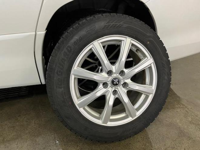ヴェルファイア本州仕入　禁煙車　両側パワースライドドア　社外１８インチブラポリＡＷ　社外１７ＡＷ＋スタッドレスタイヤ付　ＫＥＮＷＯＯＤナビ　フルセグ地デジ　ＤＶＤ再生　Ｂｌｕｅｔｏｏｔｈオーディオ　バックカメラ 4WD 2400 5Dr