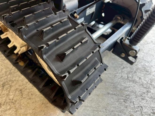 除雪機ホンダ　HSS760ｎ