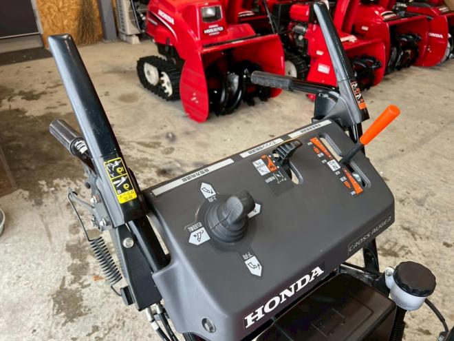 除雪機ホンダ　HSS760n（JX）クロスオーガー
