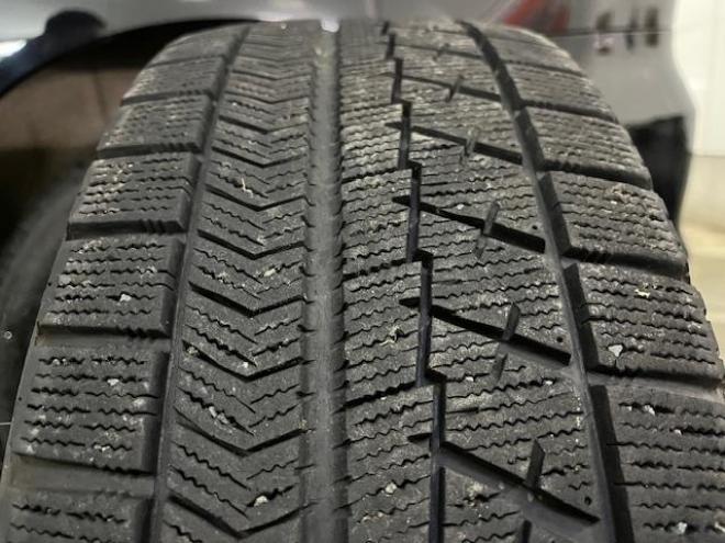 エスティマワンオーナー　寒冷地仕様　禁煙車　両側パワースライドドア　パワーバックドア　純正１８インチＡＷ　純正１６ＡＷ＋スタッドレスタイヤ　純正ナビ　フルセグ地デジ　ＤＶＤ再生　Ｂｌｕｅｔｏｏｔｈ　バックカメラ 4WD 2400 5Dr