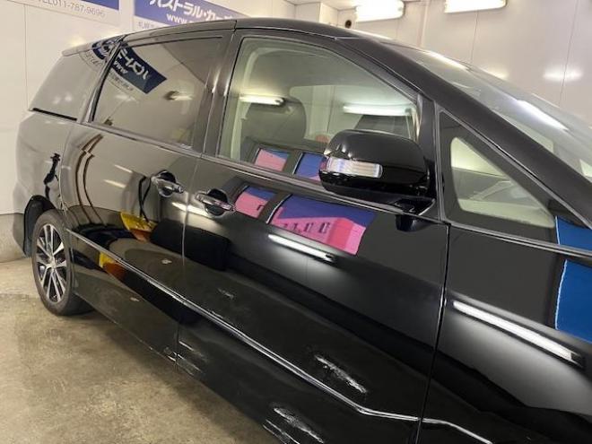 エスティマワンオーナー　寒冷地仕様　禁煙車　両側パワースライドドア　パワーバックドア　純正１８インチＡＷ　純正１６ＡＷ＋スタッドレスタイヤ　純正ナビ　フルセグ地デジ　ＤＶＤ再生　Ｂｌｕｅｔｏｏｔｈ　バックカメラ 4WD 2400 5Dr